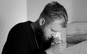 Should You Kneel to Pray Each Night or Can You Say Your Prayers While Lying in Bed?